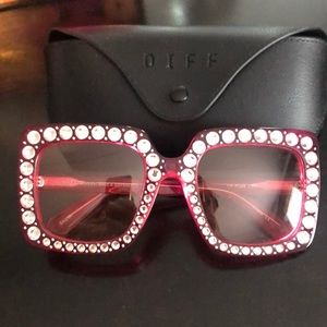 DIFF Sasha 💕 Pink diamond clear sunnies